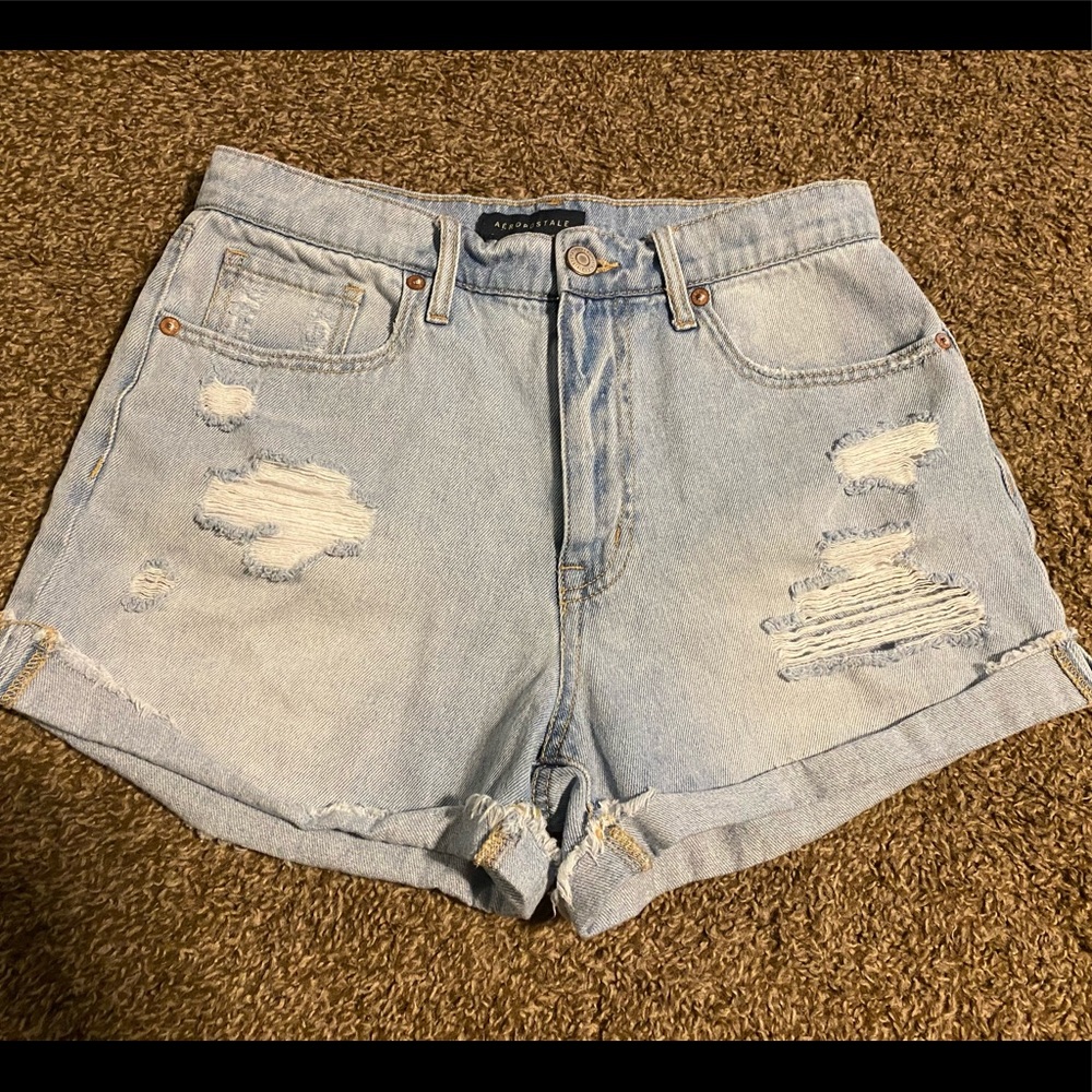 Aeropostale High Rise Mom Short size 10